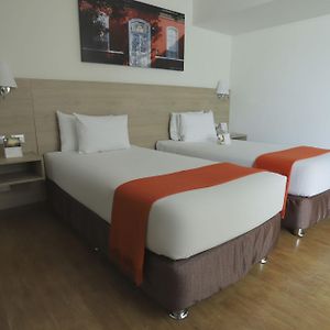 Traditional Twin Room